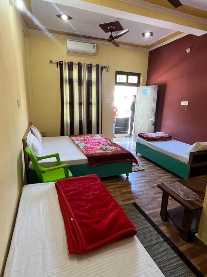 Girish Alay Home Stay Rudraprayāg Exteriér fotografie