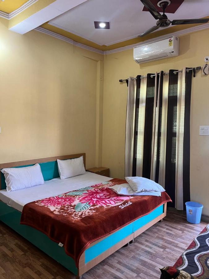 Girish Alay Home Stay Rudraprayāg Exteriér fotografie